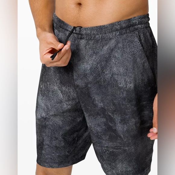 Men’s Lululemon Pace Breaker Shorts 9” – Black Granite Wash – Size M - Picture 1 of 9